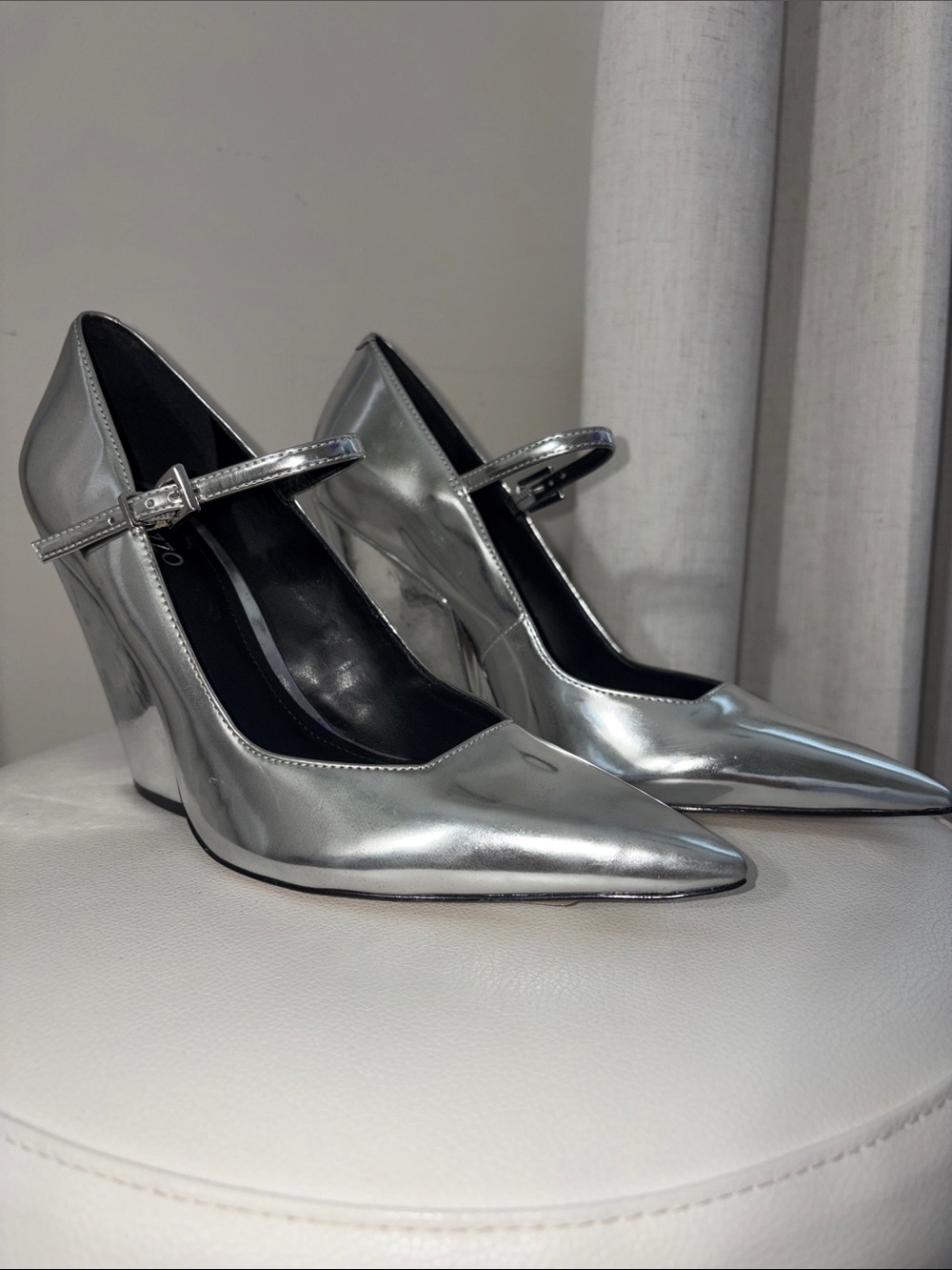 Arezzo Silver pointed toe heel with strap